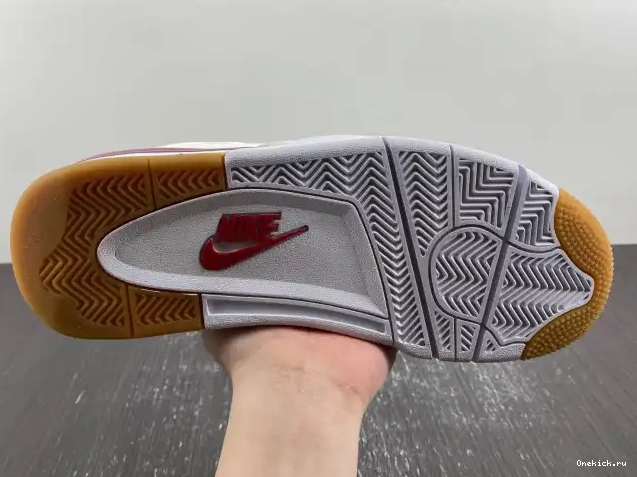 One Kick Red SB Sapphire DR5415-102 x 4 Jordan 0701